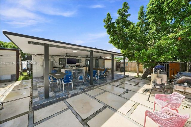 10125 SW 84th Street, Miami, FL 33173