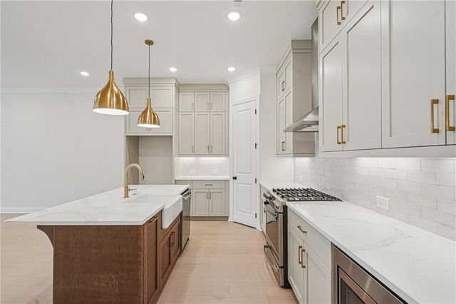 1017 Crown Oak Street 50, Johns Creek, GA 30022