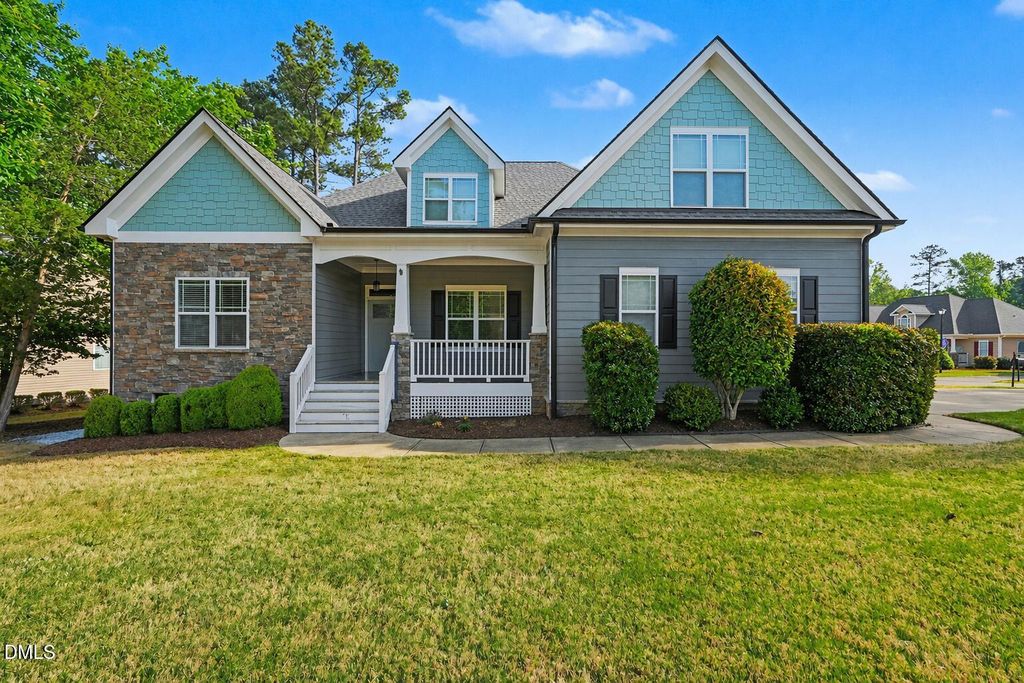 65 Oscar Wilde Way, Youngsville, NC 27596