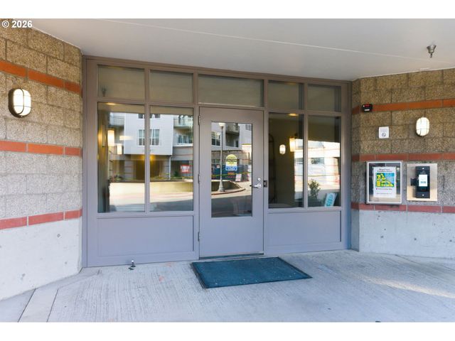 1616 S HARBOR Way 502, Portland, OR 97201