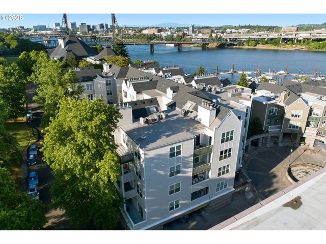 1616 S HARBOR Way 502, Portland, OR 97201