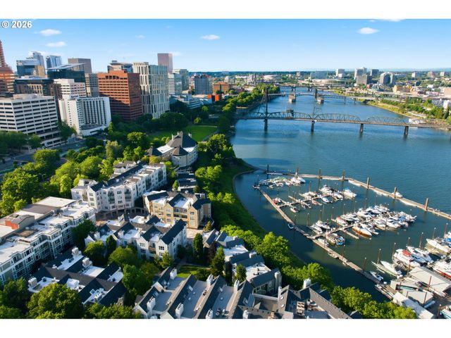 1616 S HARBOR Way 502, Portland, OR 97201