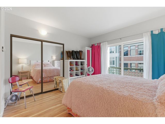 1616 S HARBOR Way 502, Portland, OR 97201