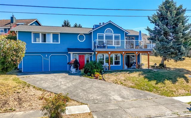 5531 Beverly Avenue NE, Tacoma, WA 98422