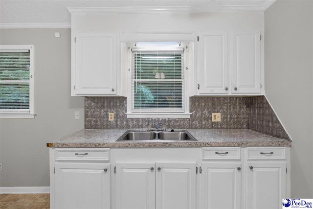 337 Wilson Rd, Florence, SC 29506