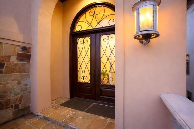 12349 Tramonto Drive, Conroe, TX 77304