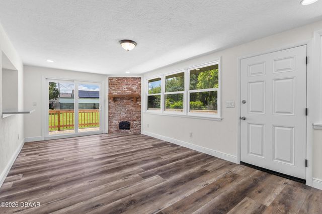 608 Cedar Avenue, Holly Hill, FL 32117