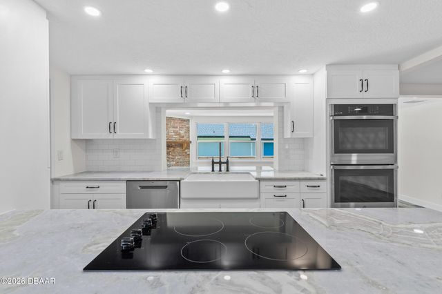 608 Cedar Avenue, Holly Hill, FL 32117