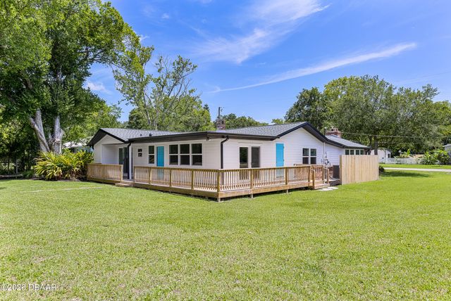 608 Cedar Avenue, Holly Hill, FL 32117