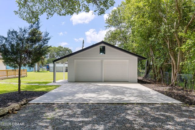 608 Cedar Avenue, Holly Hill, FL 32117