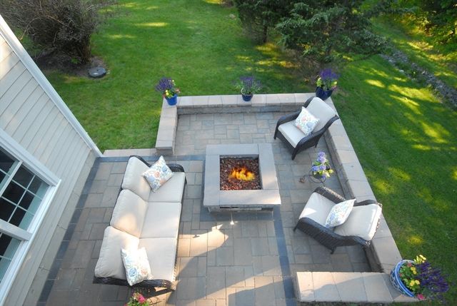 25 Black Horse Pl 25, Concord, MA 01742