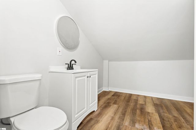 207 Zig Zag Road, Cross Hill, SC 29332