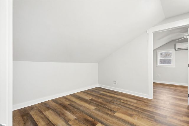 207 Zig Zag Road, Cross Hill, SC 29332