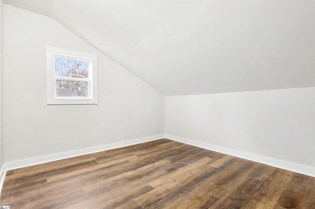 207 Zig Zag Road, Cross Hill, SC 29332