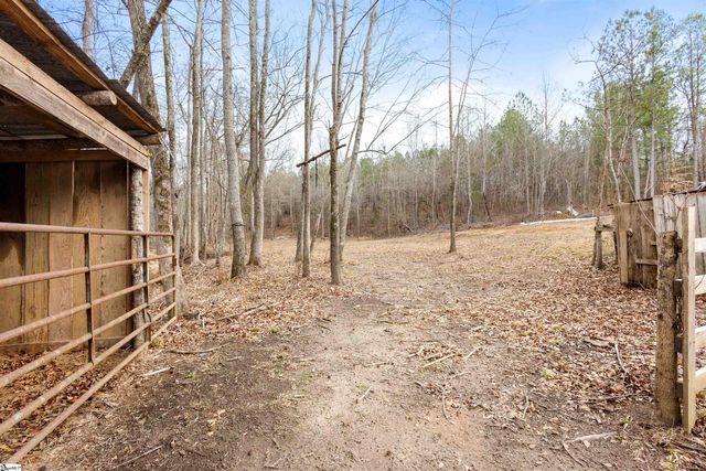 207 Zig Zag Road, Cross Hill, SC 29332