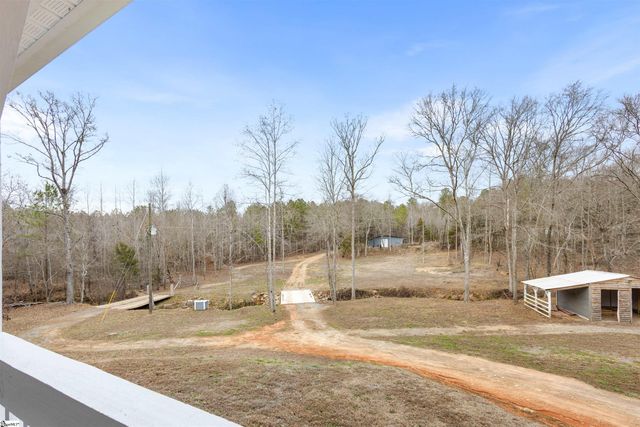207 Zig Zag Road, Cross Hill, SC 29332