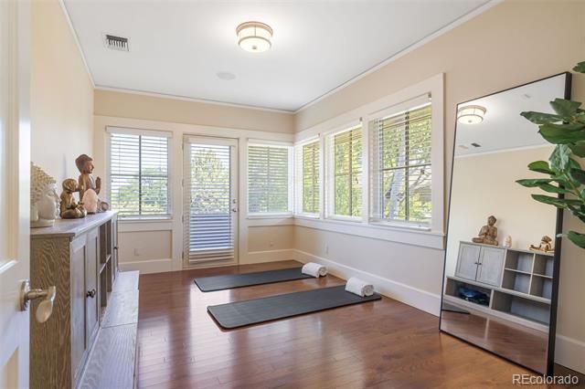 101 S Ash Street, Denver, CO 80246