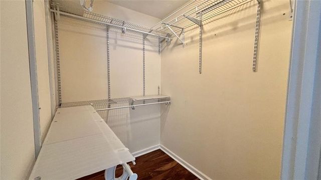713 Summit North Drive NE 713, Atlanta, GA 30324