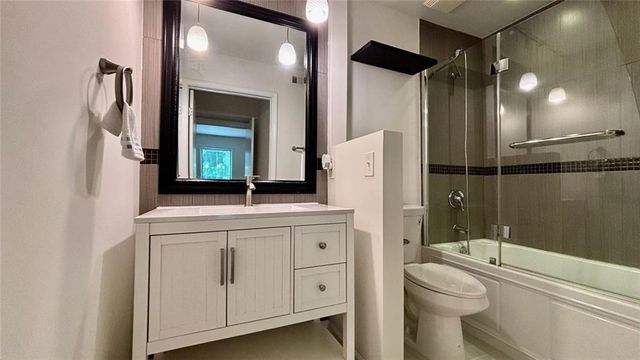 713 Summit North Drive NE 713, Atlanta, GA 30324