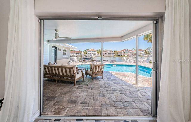 2180 DOLPHIN BOULEVARD S, St Petersburg, FL 33707