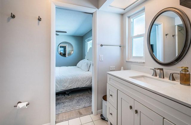 2180 DOLPHIN BOULEVARD S, St Petersburg, FL 33707