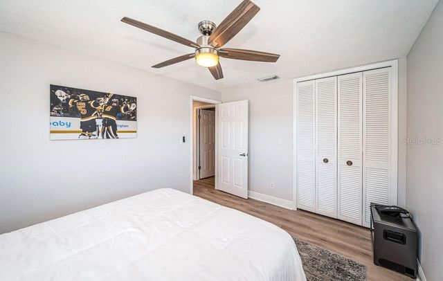 2180 DOLPHIN BOULEVARD S, St Petersburg, FL 33707