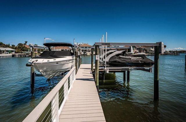 2180 DOLPHIN BOULEVARD S, St Petersburg, FL 33707