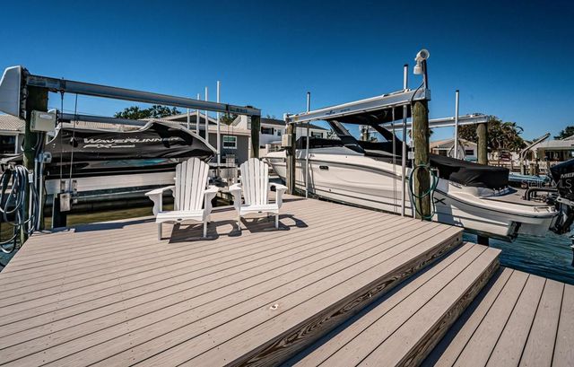 2180 DOLPHIN BOULEVARD S, St Petersburg, FL 33707