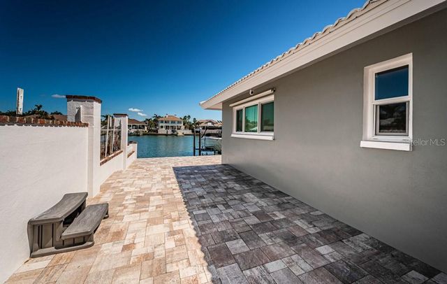 2180 DOLPHIN BOULEVARD S, St Petersburg, FL 33707