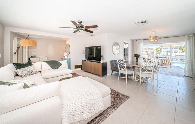 2180 DOLPHIN BOULEVARD S, St Petersburg, FL 33707