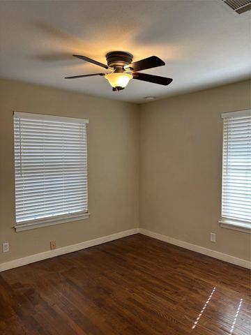 401 Cherry Hill DR, Austin, TX 78704