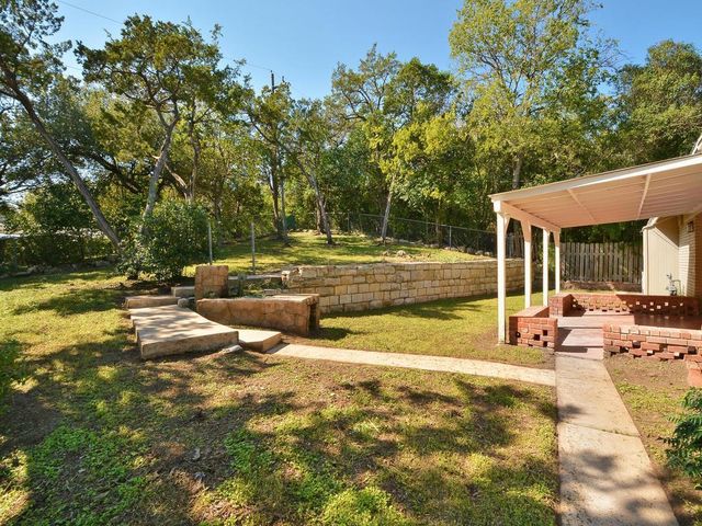 401 Cherry Hill DR, Austin, TX 78704