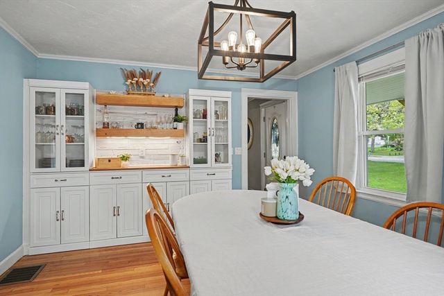 1110 S Main St, Bellingham, MA 02019