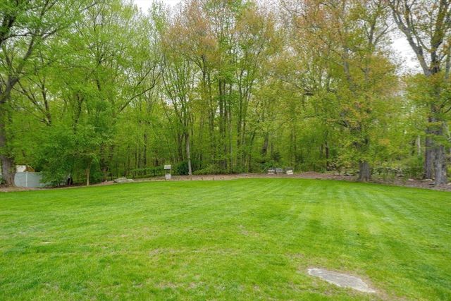 1110 S Main St, Bellingham, MA 02019