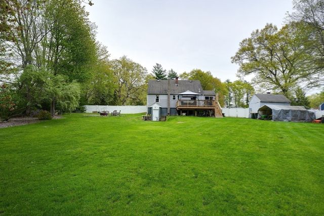 1110 S Main St, Bellingham, MA 02019