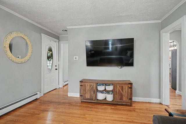 1110 S Main St, Bellingham, MA 02019