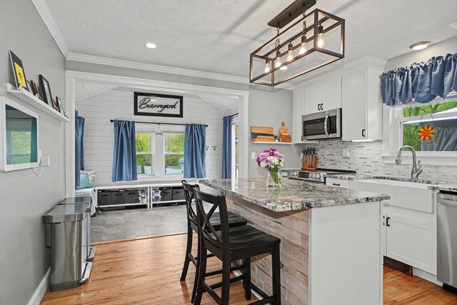 1110 S Main St, Bellingham, MA 02019