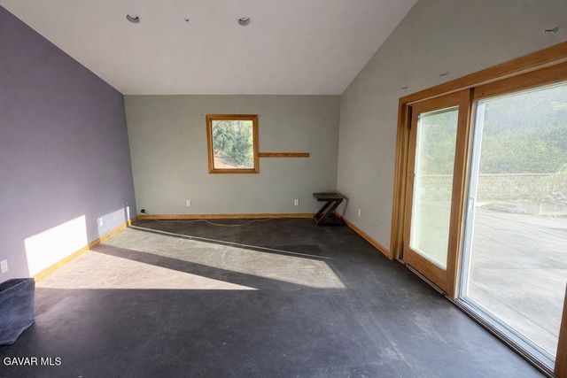 8851 Hierba Road, Agua Dulce, CA 91390