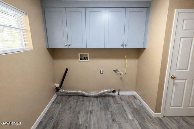 8851 Hierba Road, Agua Dulce, CA 91390