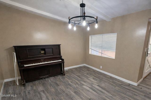 8851 Hierba Road, Agua Dulce, CA 91390