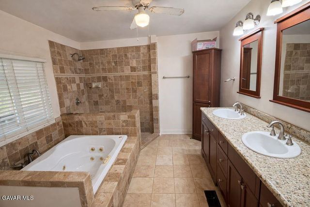 8851 Hierba Road, Agua Dulce, CA 91390