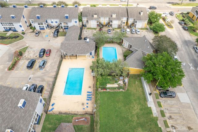 12506 Ashford Meadow Drive 2C-D, Houston, TX 77082