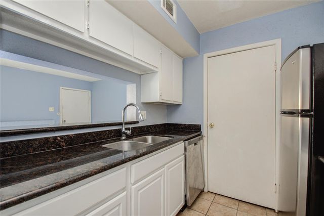 12506 Ashford Meadow Drive 2C-D, Houston, TX 77082