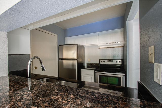 12506 Ashford Meadow Drive 2C-D, Houston, TX 77082