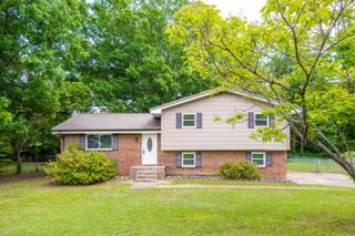 27 Edgewood Circle, Fort Oglethorpe, GA 30742