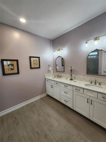 254 VINADIO BOULEVARD, Nokomis, FL 34275