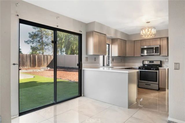 39642 Old Spring, Murrieta, CA 92563