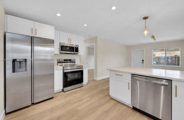 1116 NE 15th Ave, Fort Lauderdale, FL 33304