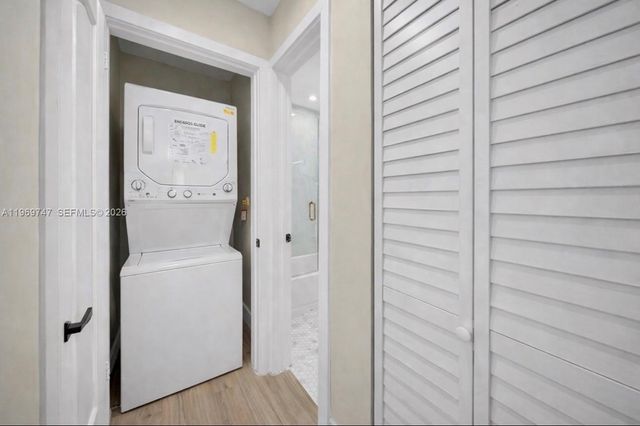 1116 NE 15th Ave, Fort Lauderdale, FL 33304