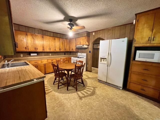 185 W 54 Highway, Star City, AR 71667